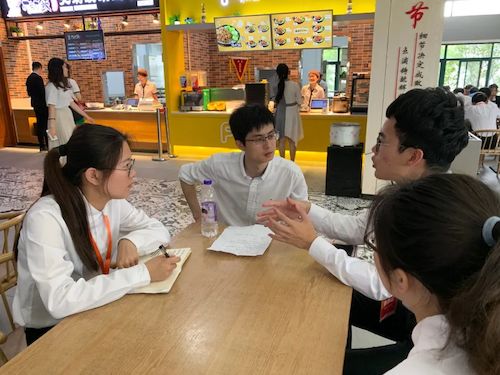 胡潭高指导学生参加省“挑战杯”比赛